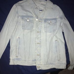 I'm selling because I don't get much use of it.